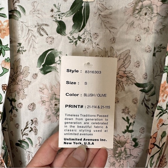 NWT Rebellion Again Belted floral kimono - Picture 7 of 9